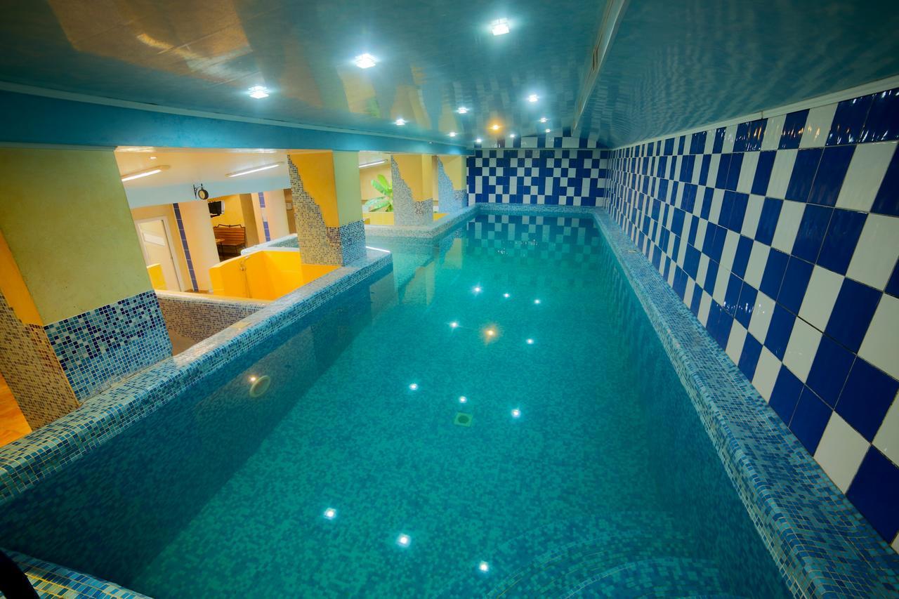 Malyvo Hotel Dilyatyn المظهر الخارجي الصورة
