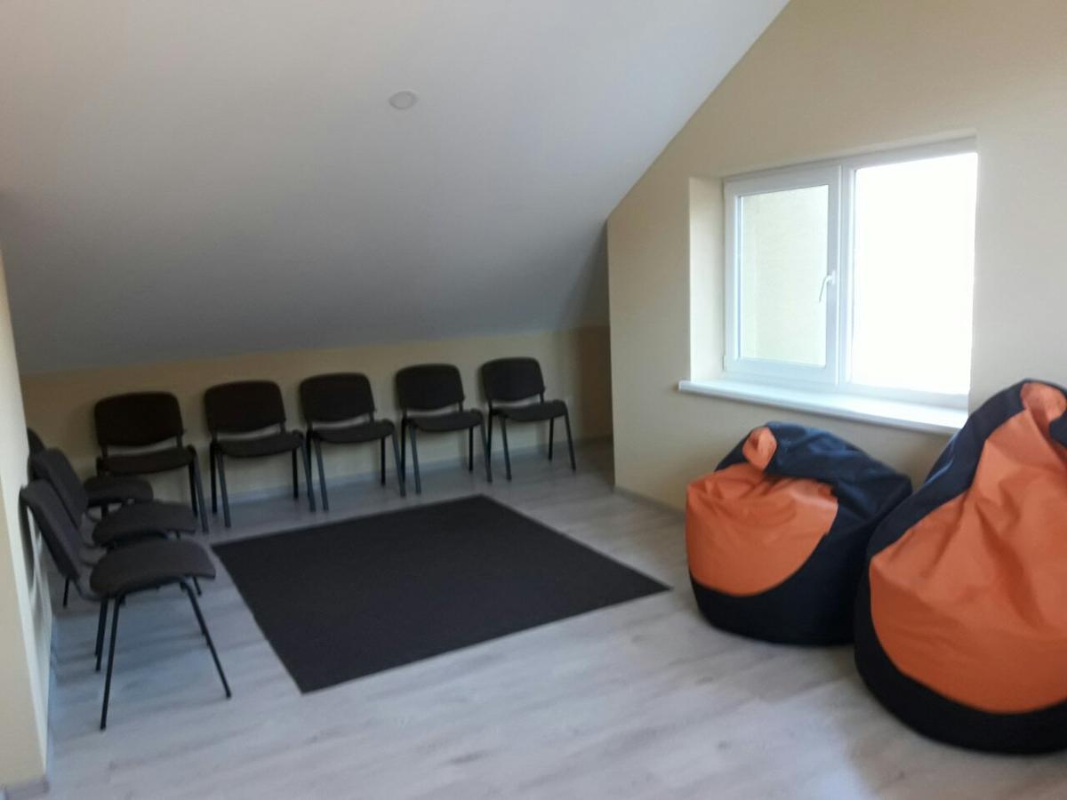 Malyvo Hotel Dilyatyn المظهر الخارجي الصورة